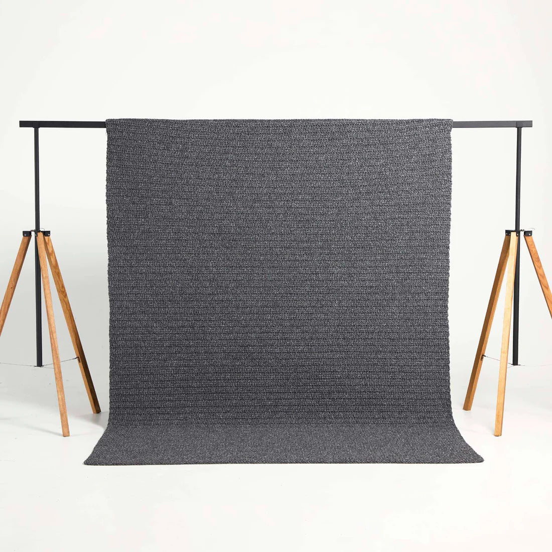 Artisanal Rectangular Rug - Large