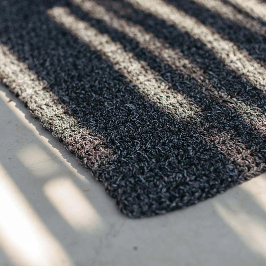 Artisanal Rectangular Rug - Large