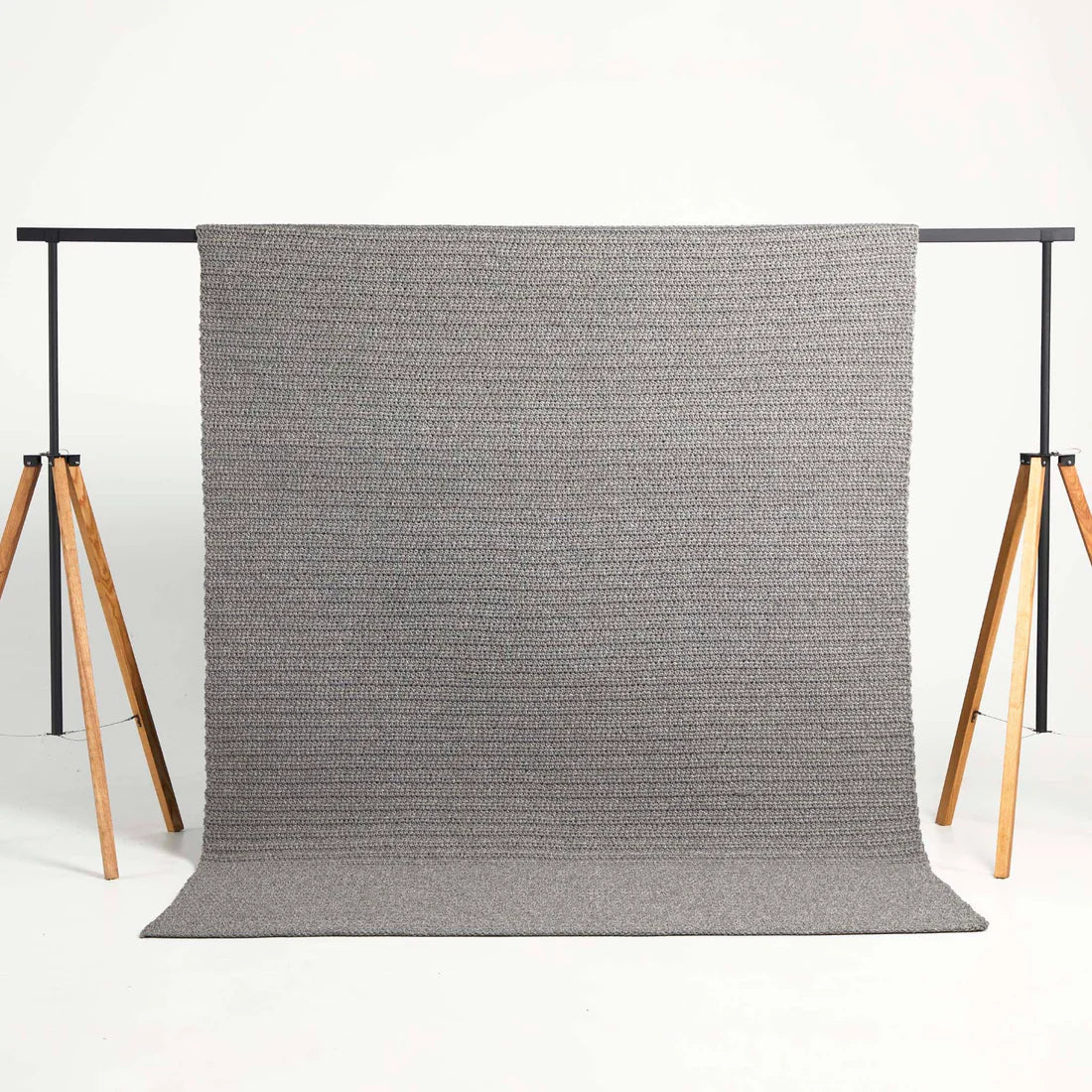 Artisanal Rectangular Rug - Large